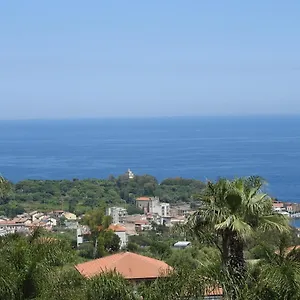 Apartament Mansarda Sul Mare Dei Ciclopi, Aci Trezza
